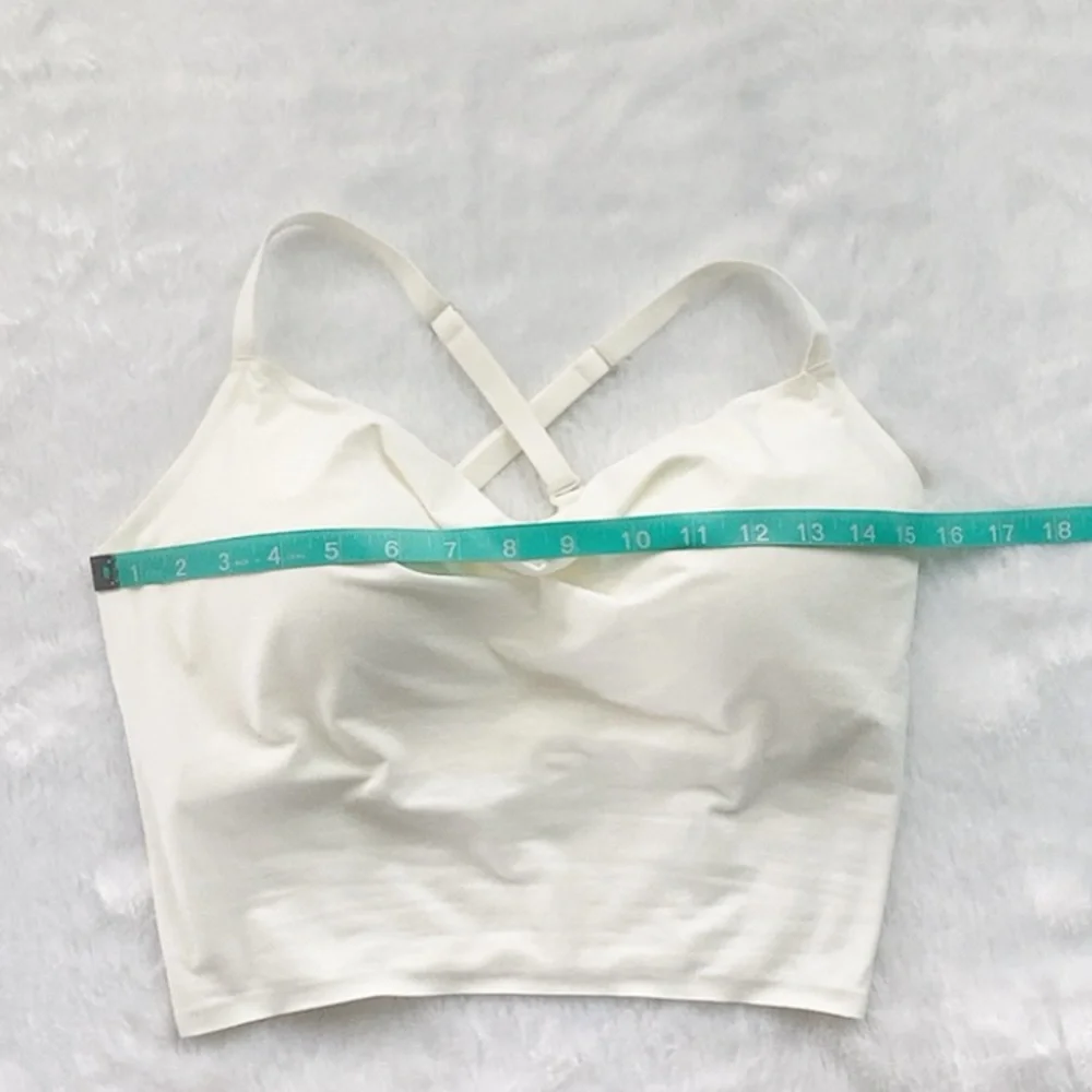 Like New Vitality Balance Athletica The Moxie Longline Bra in Cumulus - Picture 5 of 10